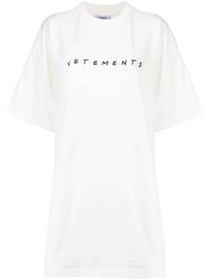 VETEMENTS длинная футболка с логотипом