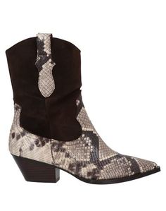 Полусапоги и высокие ботинки RAS