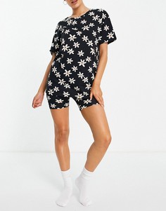 Эксклюзивная футболка в стиле "oversized" из органического хлопка и шорты-леггинсы черного цвета с цветочным принтом Lindex Katie-Многоцветный