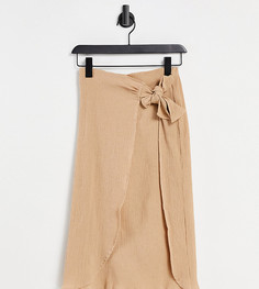 Темно-бежевая юбка миди из жатого материала с запахом ASOS DESIGN Petite-Светло-бежевый