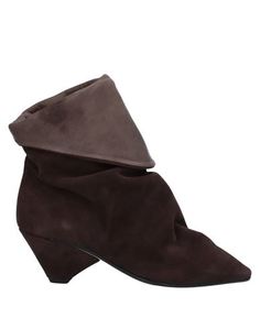 Полусапоги и высокие ботинки Collection PrivĒe?