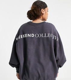 Серый oversized-свитшот с логотипом ASOS Weekend Collective Curve-Зеленый цвет