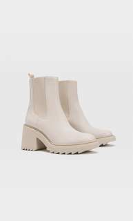 Stradivarius Ботильоны На Каблуке И Рифленой Подошве Розовато-Бежевый 40