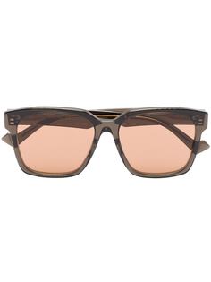 Gucci Eyewear солнцезащитные очки GG0965 в D-образной оправе