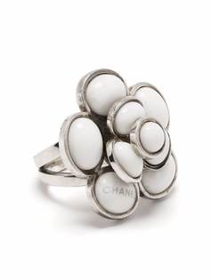 Chanel Pre-Owned серебряное кольцо Camélia 2000-х годов