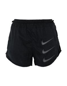 Шорты и бермуды Nike