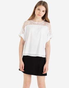 Белая шифоновая блузка oversize с кружевной вставкой для девочки Gloria Jeans