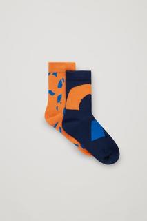 НОСКИ С УЗОРОМ, 2 ПАРЫ COS