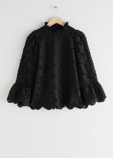 Блуза свободного кроя с вышивкой, бантом и зубчатой кромкой & Other Stories