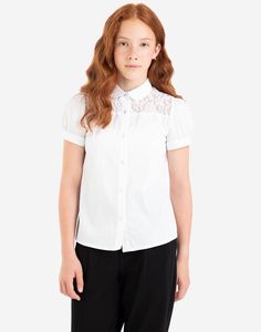 Белая рубашка с кружевной вставкой для девочки Gloria Jeans