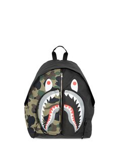 A BATHING APE® рюкзак 1st Camo Shark Bape