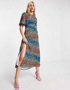 Эксклюзивное платье миди с расклешенными рукавами и разноцветным леопардовым принтом John Zack-Multi