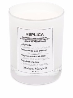 Maison Margiela ароматическая свеча Replica Whispers in the Library