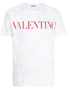 Valentino футболка с камуфляжным принтом и логотипом