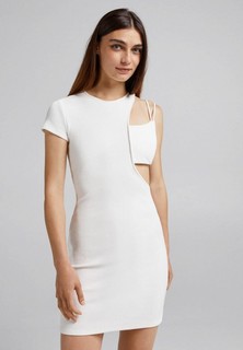 Платье Bershka 