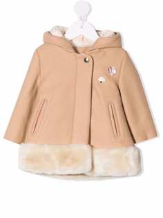 Chloé Kids пальто с искусственным мехом и капюшоном