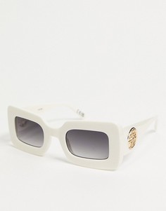 Белые квадратные солнцезащитные очки в массивной оправе с металлической монограммой ASOS DESIGN-Белый