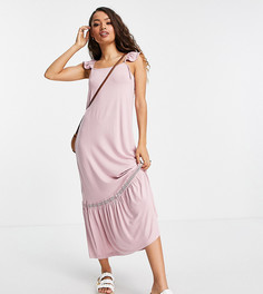 Розовый сарафан макси с оборками на рукавах и кружевными вставками ASOS DESIGN Petite-Розовый цвет