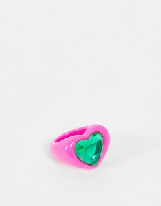 Ярко-розовое пластиковое кольцо в форме сердечка с изумрудно-зеленым камнем ASOS DESIGN-Розовый цвет