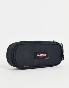 Черный овальный пенал с одним отделением Eastpak-Черный цвет