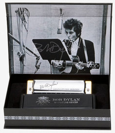 M589016 Bob Dylan Signature Series C Hohner