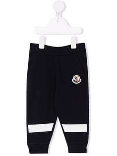 Moncler Enfant спортивные брюки с нашивкой-логотипом