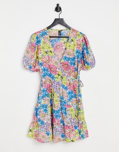 Платье мини с запахом спереди и цветочным принтом в стиле ретро Influence-Разноцветный