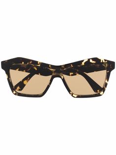 Bottega Veneta Eyewear солнцезащитные очки BV1093 в оправе кошачий глаз