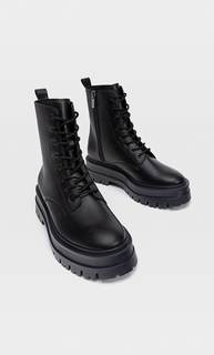 Stradivarius Ботинки На Низком Каблуке С Двойной Шнуровкой Черный 41