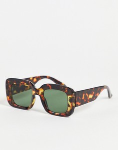 Крупные квадратные солнцезащитные очки в коричневой оправе с принтом New Look-Коричневый цвет