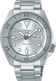 Японские наручные мужские часы Seiko SRPE71K1. Коллекция Seiko 5 Sports
