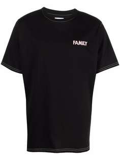 Family First футболка с вышитым логотипом
