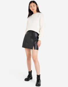 Чёрная юбка мини из экокожи Gloria Jeans