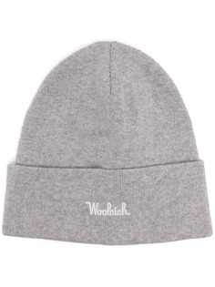 Woolrich шапка бини в рубчик с вышитым логотипом