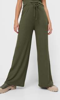 Stradivarius Брюки В Рубчик Хаки S