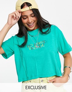 Зеленая укороченная футболка с радужным логотипом Reclaimed Vintage Inspired-Зеленый цвет