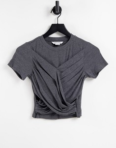 Темно-серая футболка с перекрученным дизайном спереди Urban Revivo-Серый