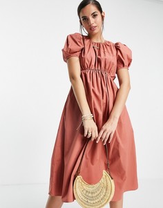 Коричневое платье миди с присборенной юбкой и сборками на талии Urban Revivo-Коричневый цвет