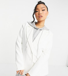 Белый двубортный блейзер Urban Threads Petite