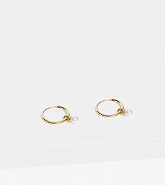 Позолоченные серьги-кольца с маленькими жемчужинами Orelia-Золотистый