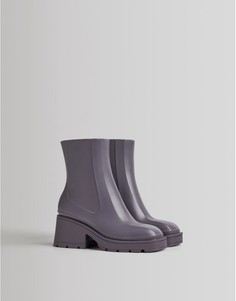 Сиреневые резиновые сапоги до щиколотки на каблуке с квадратным носком Bershka-Фиолетовый цвет