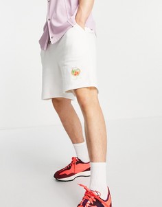 Светлые свободные шорты с эмблемой теннисного клуба от комплекта Liquor N Poker-Белый