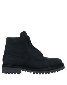 Полусапоги и высокие ботинки Valentino