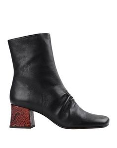 Полусапоги и высокие ботинки Chie Mihara