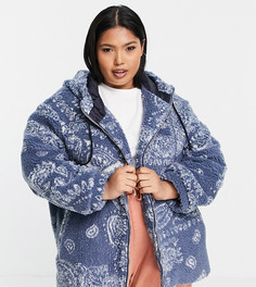 Синий бомбер с нашивками с принтом пейсли ASOS DESIGN Curve-Голубой