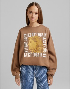 Oversized-свитшот шоколадного цвета с графическим изображением Курта Кобейна Bershka-Коричневый цвет