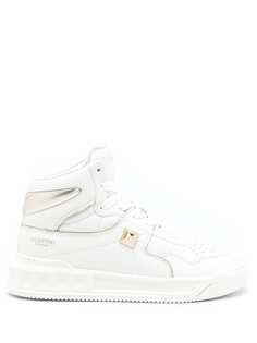 Valentino Garavani кроссовки с декором Roman Stud