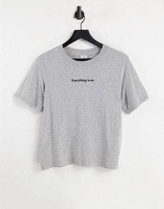 Светло-серая футболка с надписью "Everything is ok" JDY-Серый