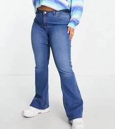 Расклешенные джинсы с завышенной талией голубого выбеленного оттенка Pieces Curve-Голубой