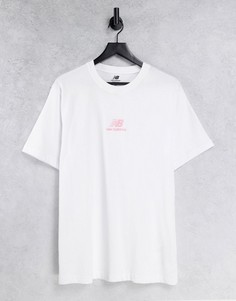 Бело-розовая футболка с логотипом New Balance – эксклюзивно для ASOS-Белый